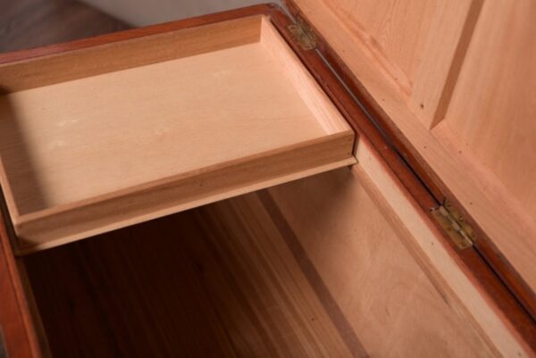 Stunning Chinese Camphor Wood Storage Box SAI1446 - Image 10