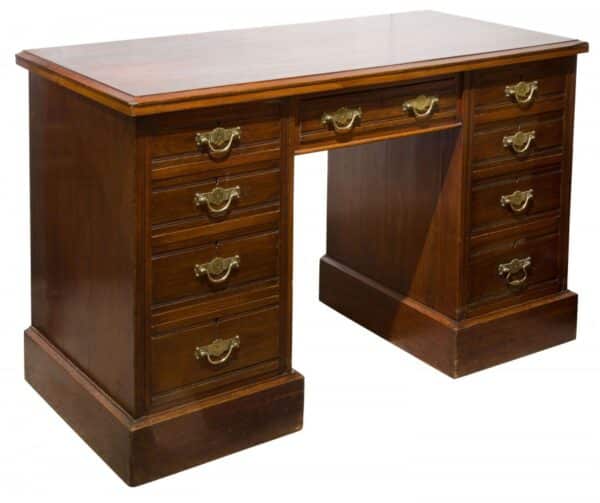 Edwardian mahogany pedestal desk