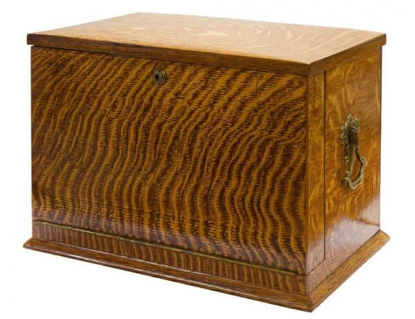 Exceptional oak stationary box circa 1903 Antique Boxes 4