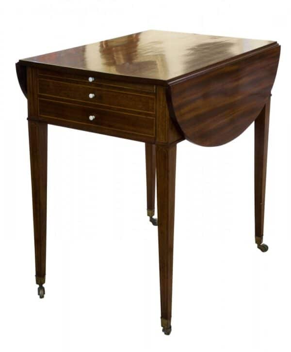 Geo III Sheraton period Pembroke games table