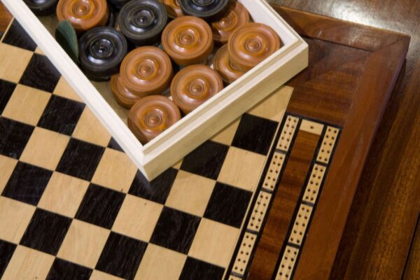 Geo III Sheraton period Pembroke games table - Image 3