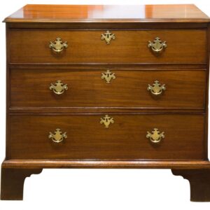 George III mahogany chest of drawers circa 1790 Antique Draws