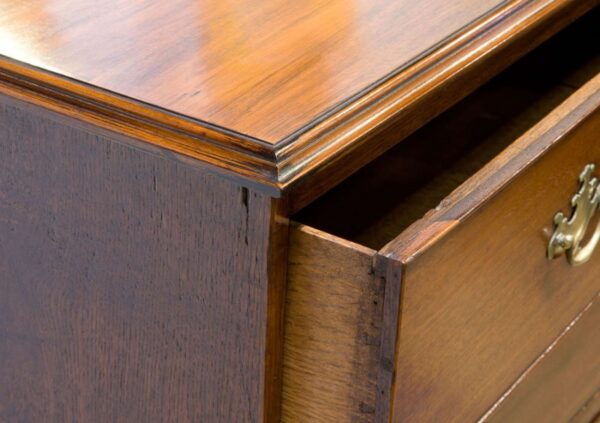 George III mahogany chest of drawers circa 1790 - Image 4