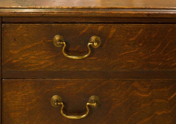 Georgian Oak chest of drawers Antique Draws 5