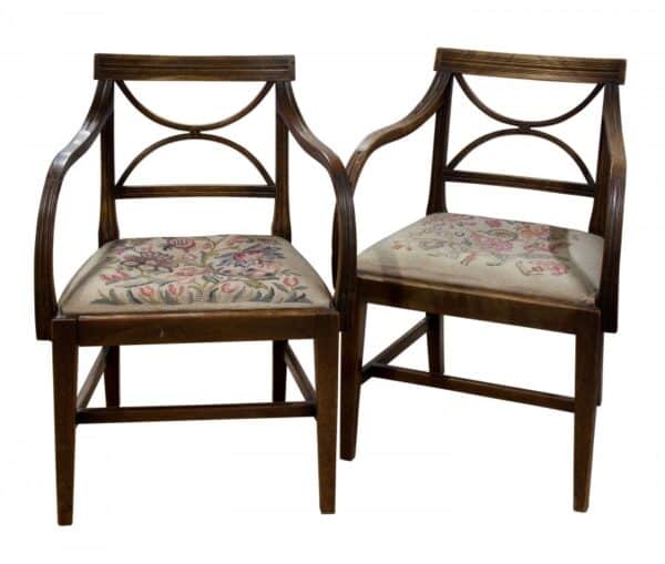 Pair of Hepplewhite period mahogany carver chairs c1780