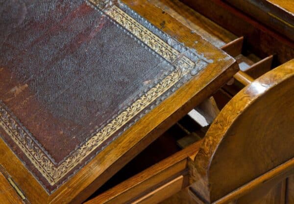 Victorian walnut metamorphic davenport circa 1860 - Image 3