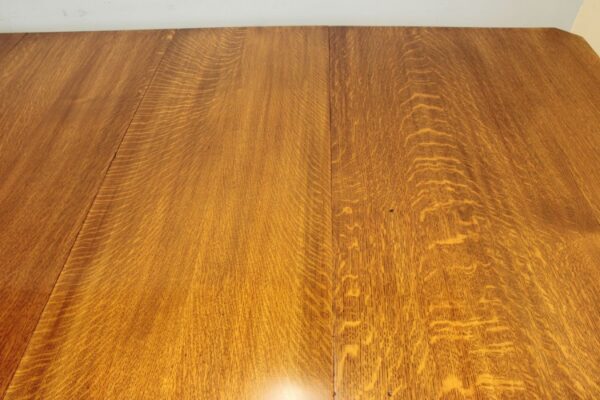 Antique Victorian Oak Extending Dining Table Eight to Ten Seater. - Image 12