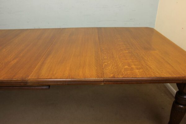 Antique Victorian Oak Extending Dining Table Eight to Ten Seater. Antique Antique Furniture 15