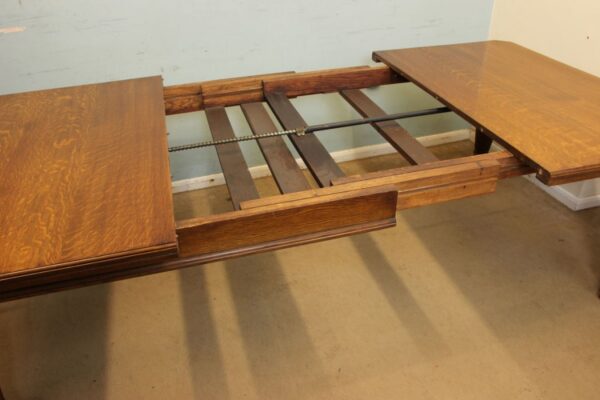 Antique Victorian Oak Extending Dining Table Eight to Ten Seater. - Image 10