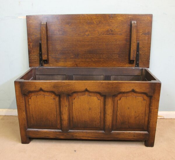 Oak Blanket Chest Coffer Sold - Image 8