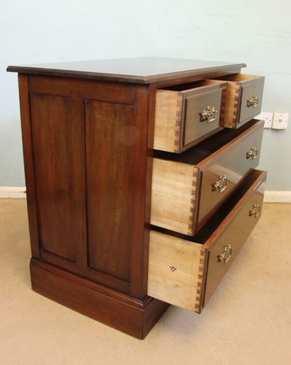 Antique Walnut Chest of Drawers. - Image 10