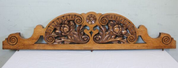 Antique Late Victorian Carved Oak Pediment oak Antique Sculptures 4
