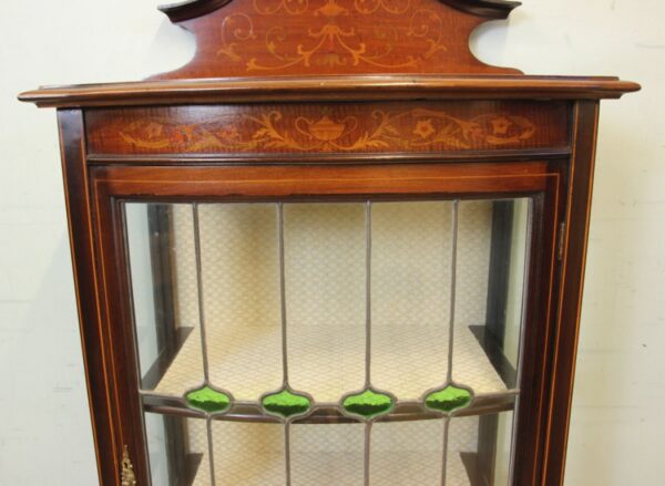 Antique Mahogany Inlaid Bow Front Display Cabinet - Image 5