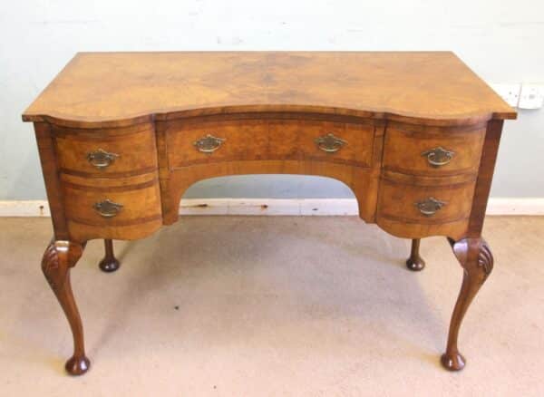 Antique Burr Walnut Writing Desk Side Table / Dressing Table - Image 15