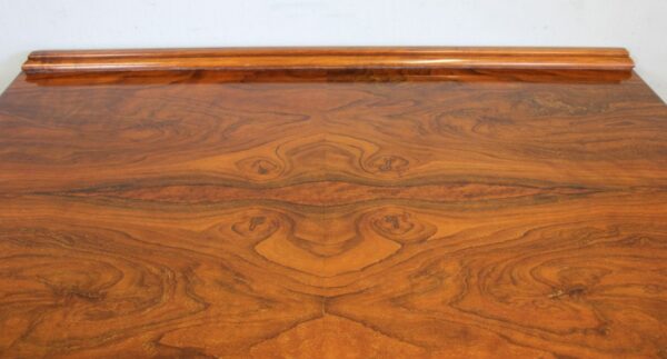 Antique Bow Front Figured Walnut Chest of Drawers - Image 7