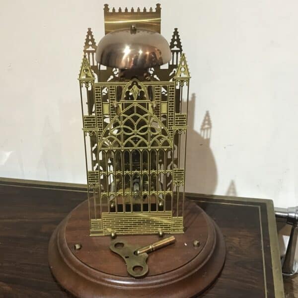 Cathedral skeleton glass dome clock - Image 8