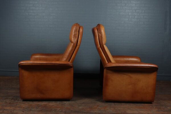 A Pair of De Sede Reclining DS50 in Tan Neck Leather de sede Antique Chairs 11