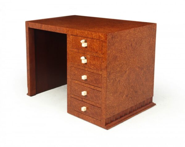 French Art Deco Ladies Desk in Amboyna