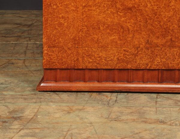 French Art Deco Ladies Desk in Amboyna - Image 6