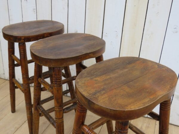 Set Of Three Oak Bar Stools Bar Antique Furniture 4