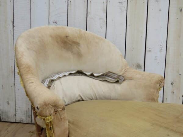 Antique French Chaise Longue For Re-upholstery bed Antique Chairs 8
