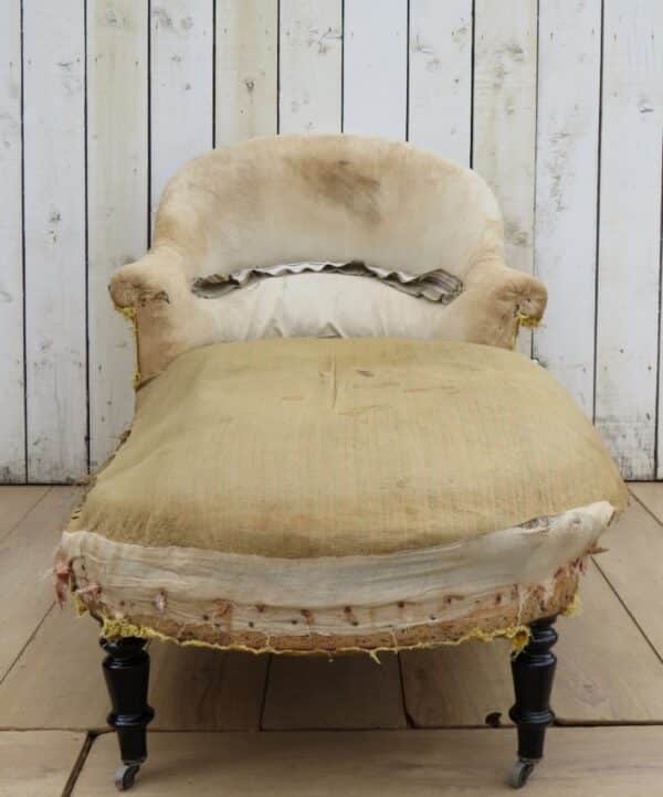 Antique French Chaise Longue For Re-upholstery bed Antique Chairs 5