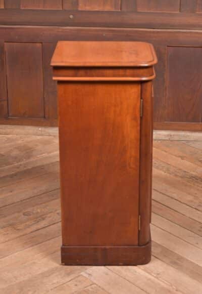 Victorian Flame Mahogany Bedside Cabinet SAI2267 - Image 5