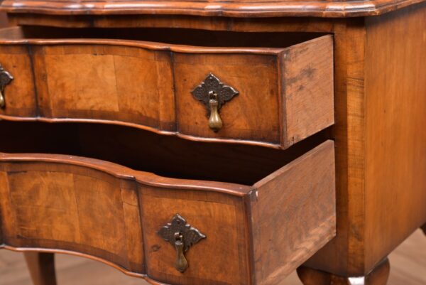Edwardian Serpentine Chest By Bickers Of Dewsbury SAI2276 Antique Chest Of Drawers 11