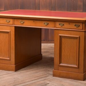 Golden Oak Partners Desk J & T Scott Of Edinburgh SAI2275 Antique Desks
