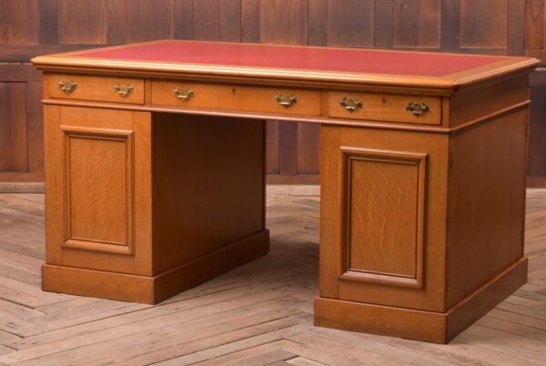 Golden Oak Partners Desk J & T Scott Of Edinburgh SAI2275 Antique Desks 3