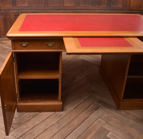Golden Oak Partners Desk J & T Scott Of Edinburgh SAI2275 Antique Desks 18