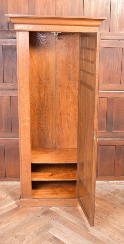 Arts And Crafts Oak Hall Robe SAI2242 Antique Wardrobes 20