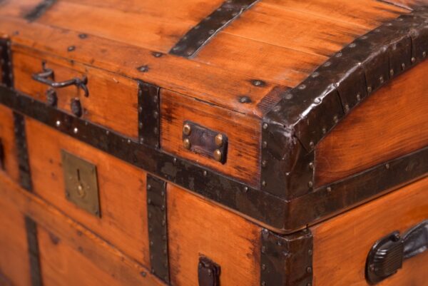 Victorian Pine Dome Top Trunk SAI2288 - Image 2