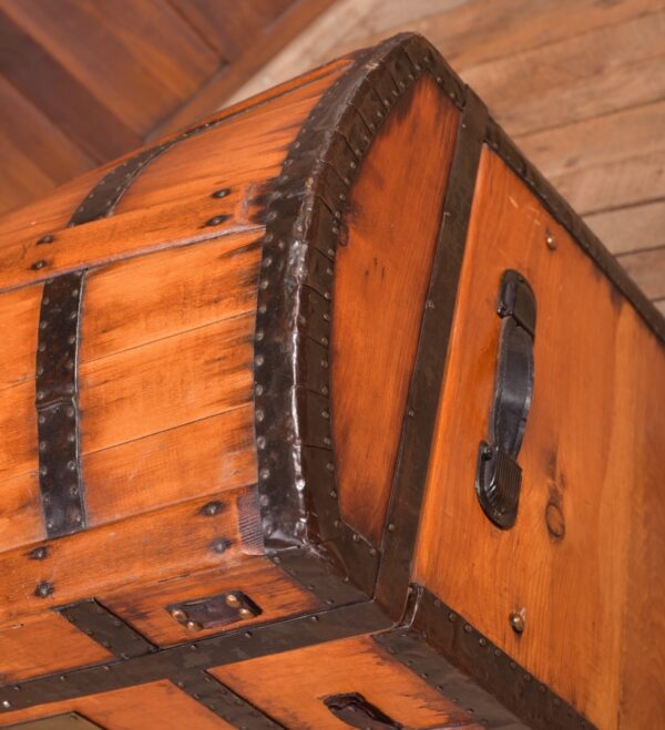Victorian Pine Dome Top Trunk SAI2288 - Image 4