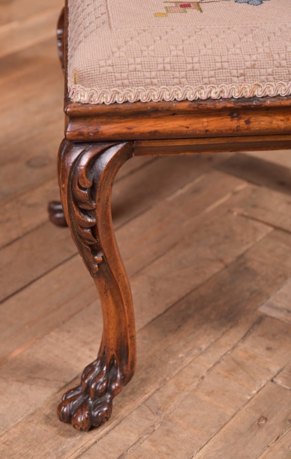 Victorian Walnut Foot Stool SAI2284 Antique Furniture 7