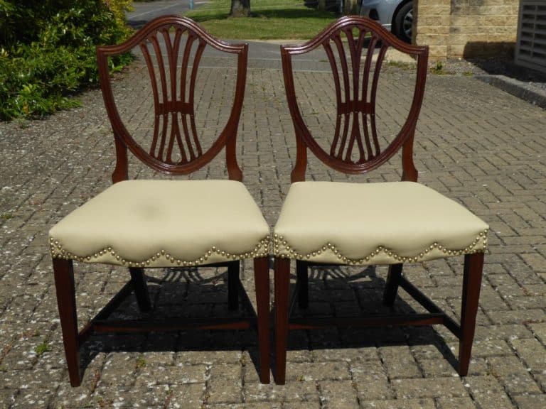 Pair of Hepplewhite period mahogany chairs circa 1790