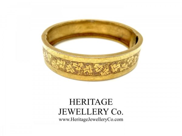 Victorian Gilt Bangle Bracelet with Ivy Leaf Pattern (c. 1880-1890) Bangle Antique Jewellery 3