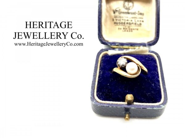 Antique Gold, Diamond & Pearl Cross Over Ring - Image 7