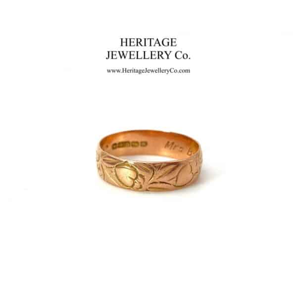 Antique Rose Gold Engraved Wide Band (c. 1917) Antique Antique Jewellery 3