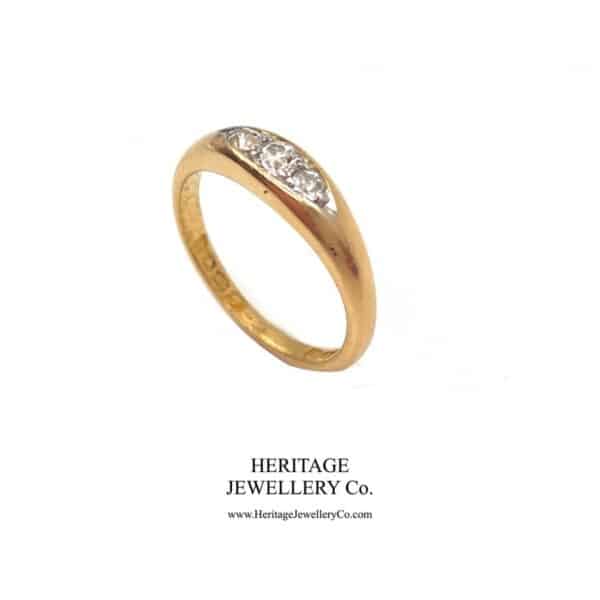 Antique 3-Stone Diamond Gypsy Ring Antique Antique Jewellery 8