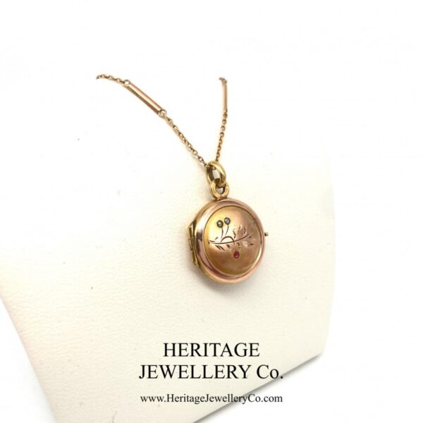 Antique Victorian Garnet, Pearl and Rose Gold Locket locket Antique Jewellery 4