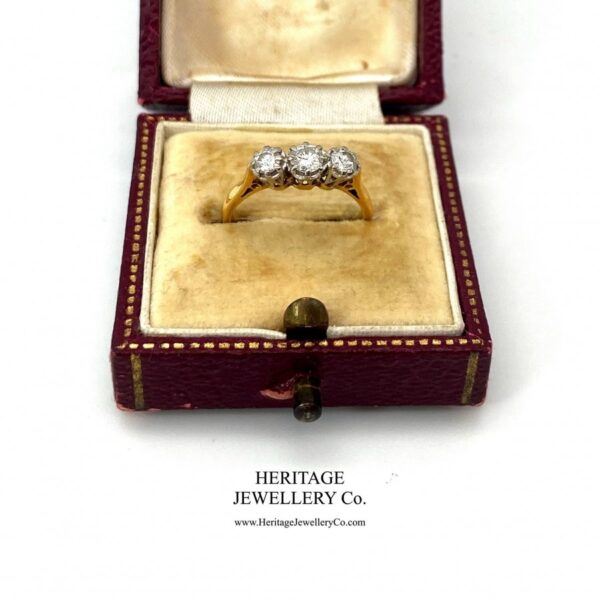 Vintage 3-Stone Diamond Ring - Image 3