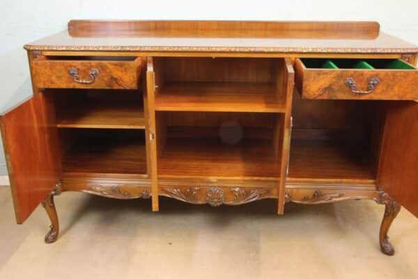 Burr Walnut Queen Anne Style Sideboard Server. Antique Antique Furniture 16