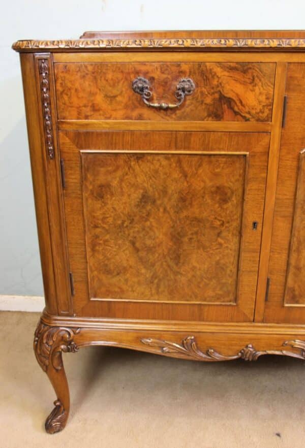 Burr Walnut Queen Anne Style Sideboard Server. Antique Antique Furniture 7