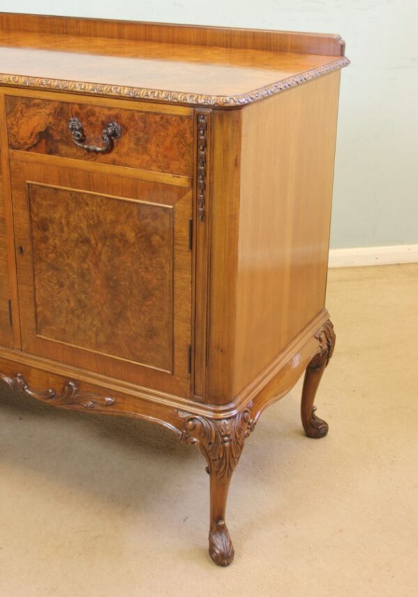 Burr Walnut Queen Anne Style Sideboard Server. - Image 10