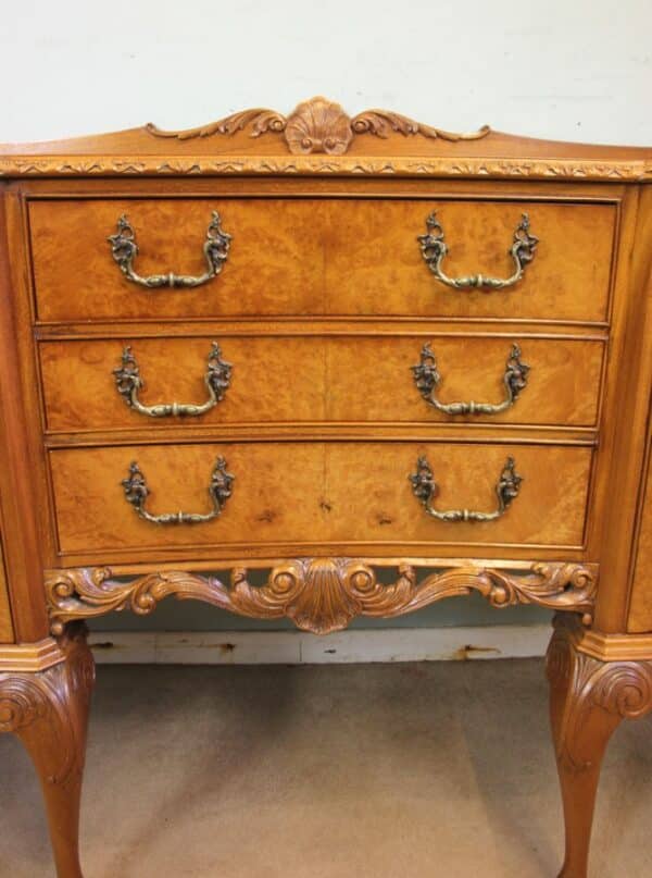 Burr Walnut Queen Anne Style Shaped Sideboard Antique Antique Furniture 10