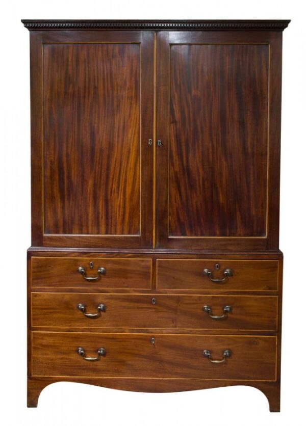 18th Century mahogany linen press - Image 6