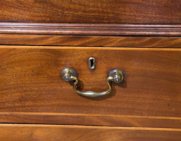 18th Century mahogany linen press - Image 3