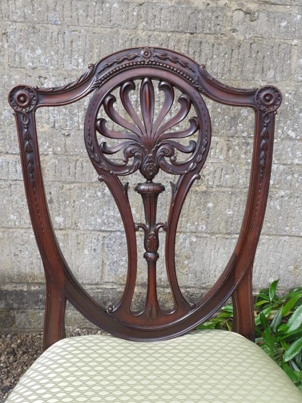 Georgian Hepplewhite side chair circa 1790 - Image 2