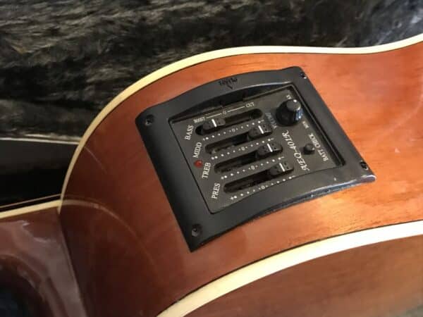 Collins semi acoustic guitar and case - Image 4